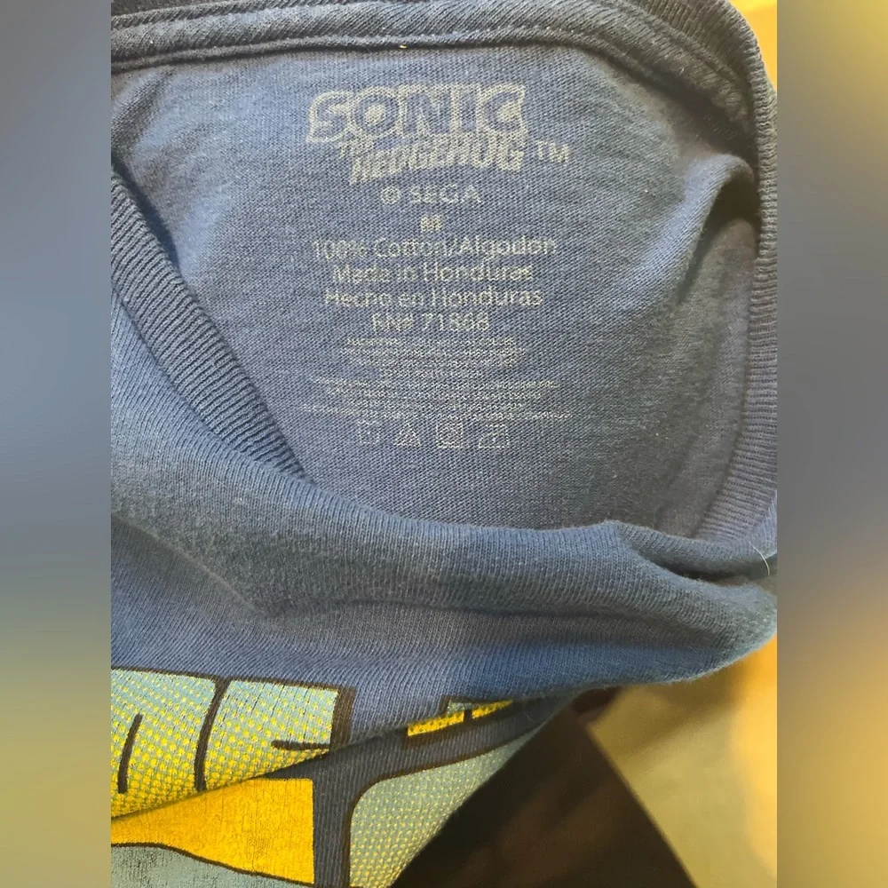 Sonic The Hedgehog Made in the 90's Sega Genesis Graphic Print T-Shirt. M. - Picture 10 of 11